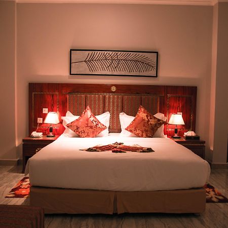 Tiffany Diamond Hotels Ltd - Makunganya Dar es Salaam Exteriör bild