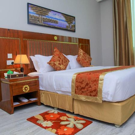 Tiffany Diamond Hotels Ltd - Makunganya Dar es Salaam Exteriör bild