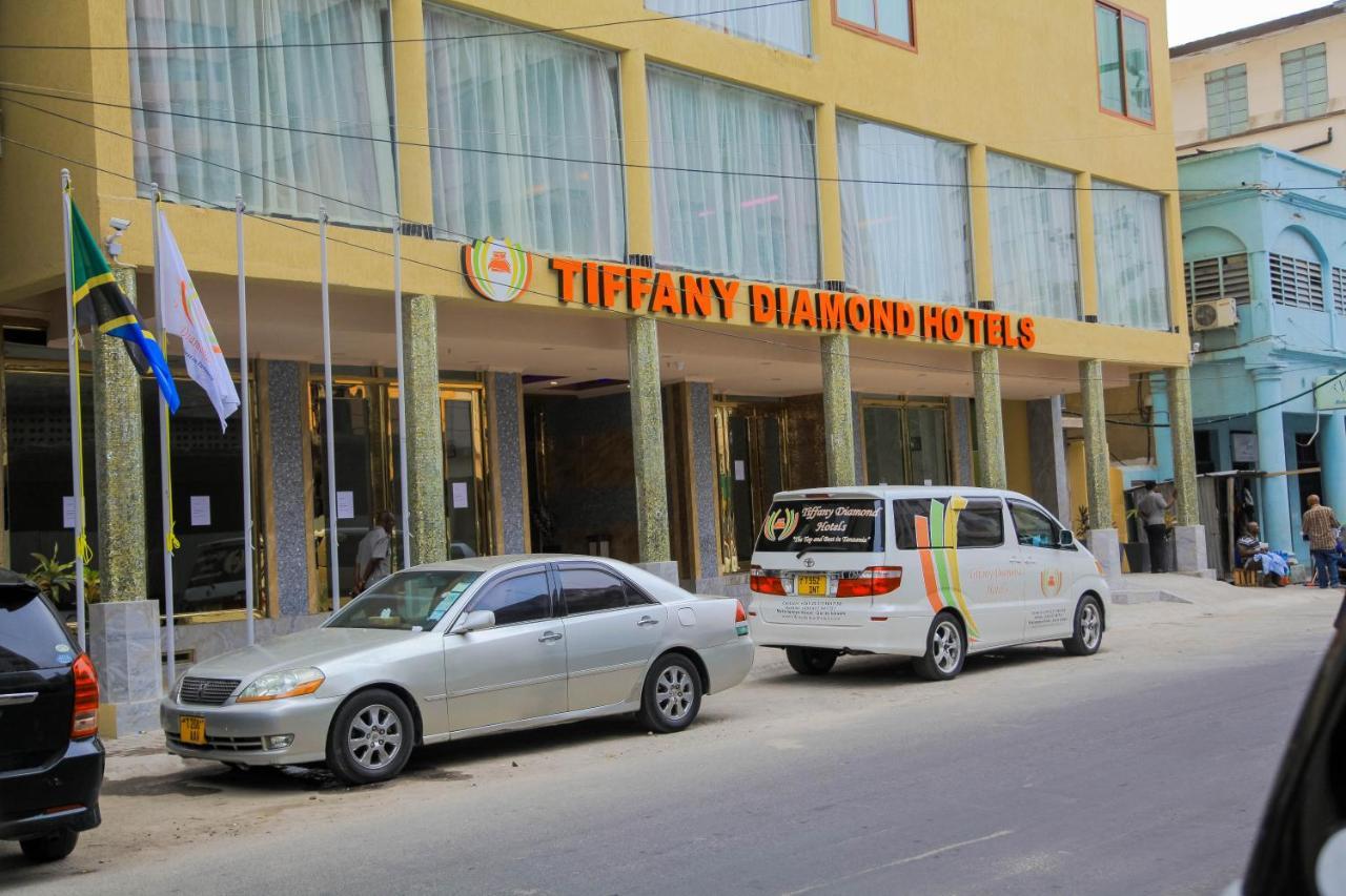 Tiffany Diamond Hotels Ltd - Makunganya Dar es Salaam Exteriör bild