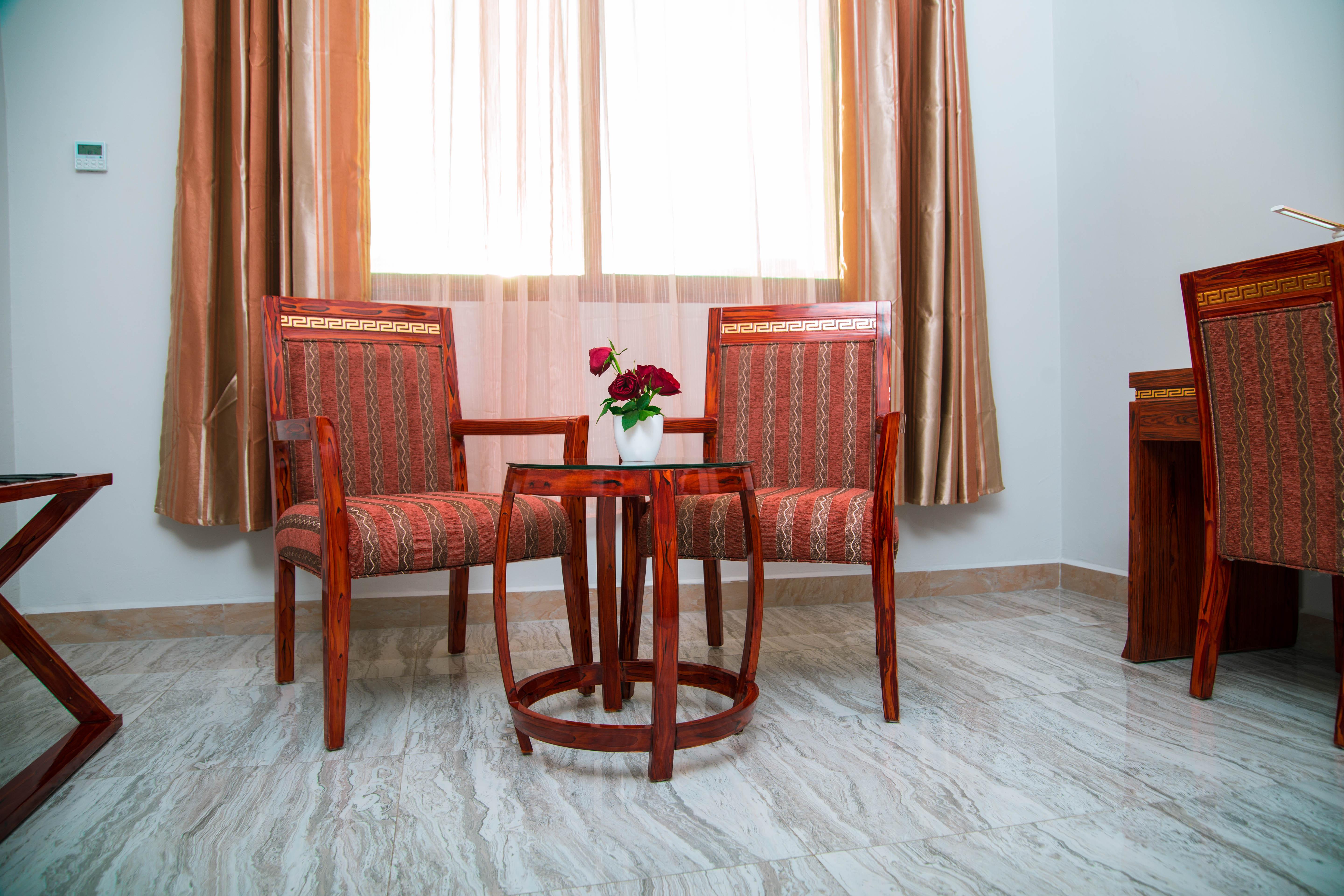 Tiffany Diamond Hotels Ltd - Makunganya Dar es Salaam Exteriör bild