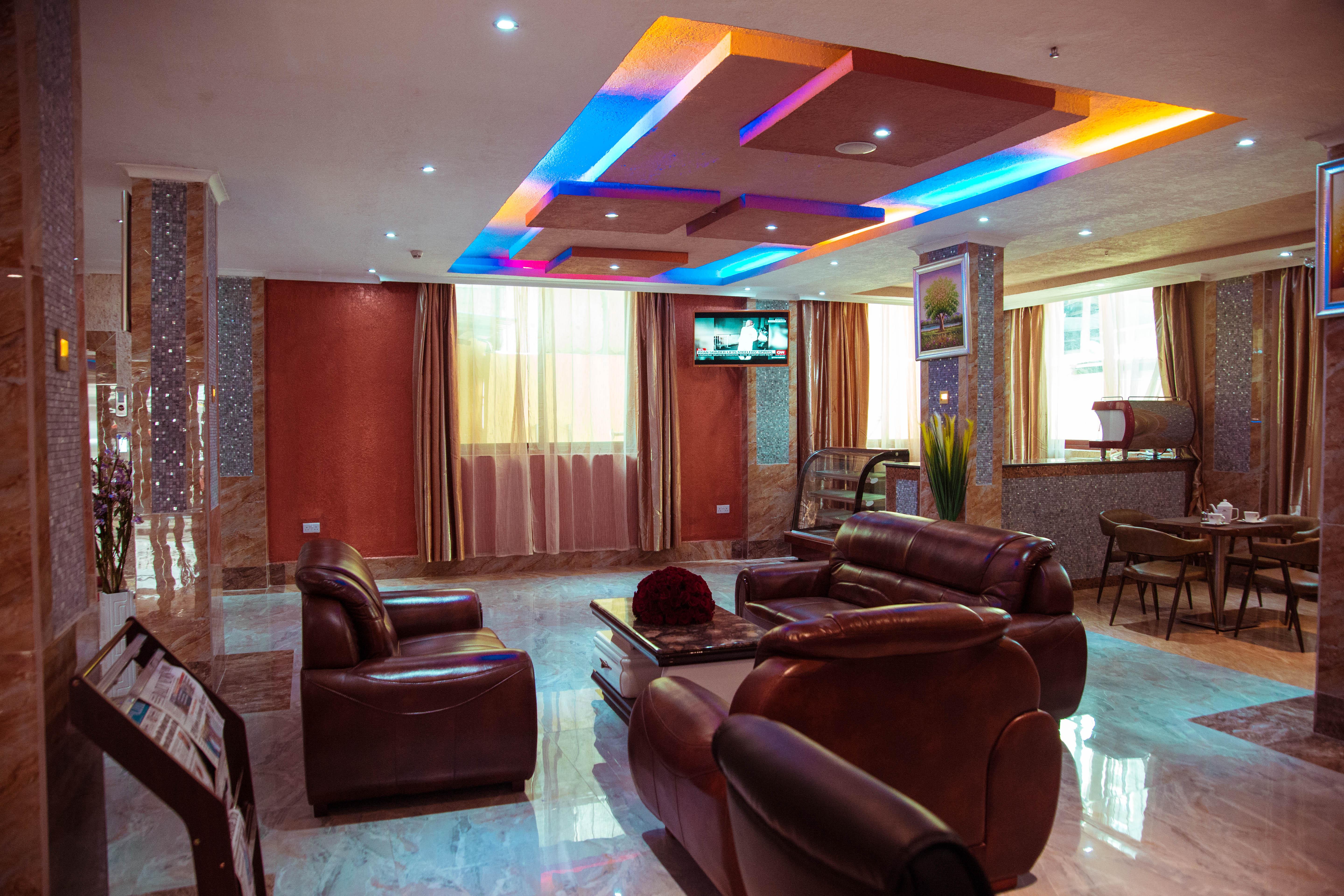 Tiffany Diamond Hotels Ltd - Makunganya Dar es Salaam Exteriör bild