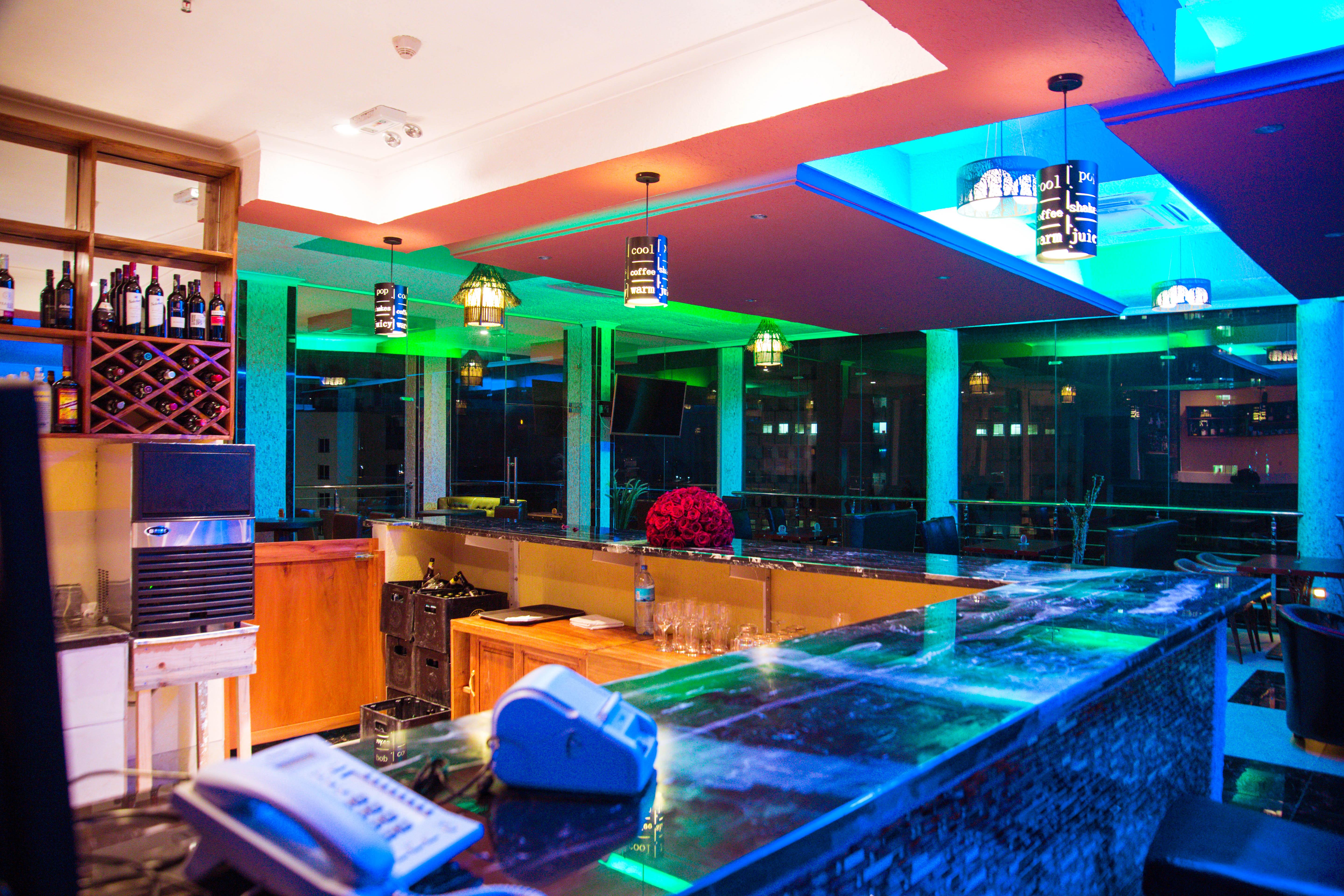 Tiffany Diamond Hotels Ltd - Makunganya Dar es Salaam Exteriör bild